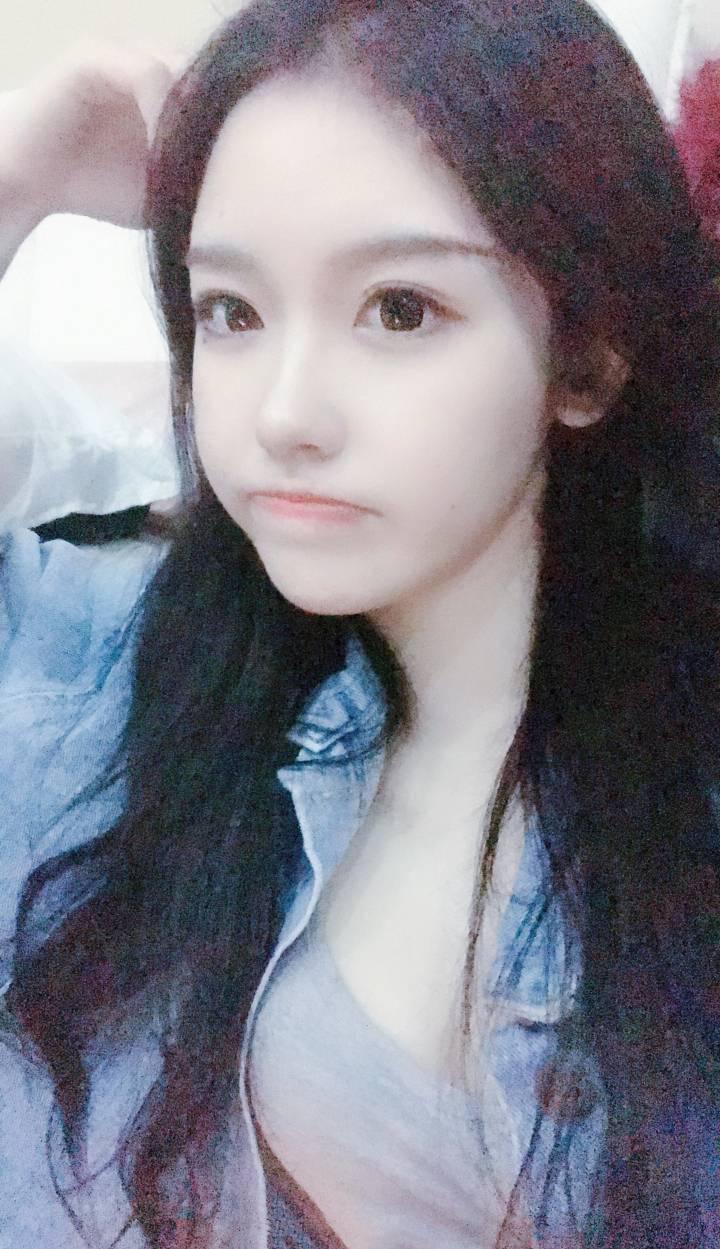 深圳小花奶茶妹妹
